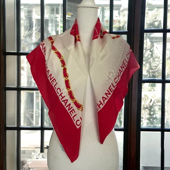 Chanel Vintage Scarf – Red Silk with Signature Flap Bag Print & Quilted Design - Picture 3 of 11